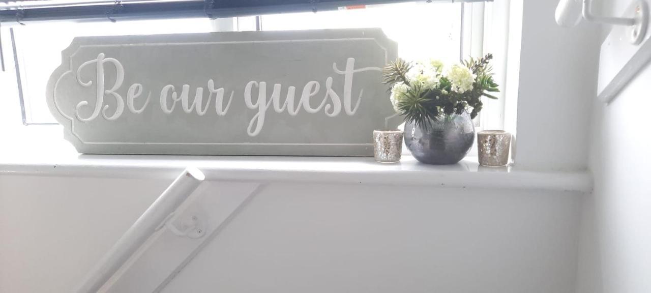 Stylish And Homey 3 Bedroom House With Free Parking & Wi-Fi Minworth Esterno foto